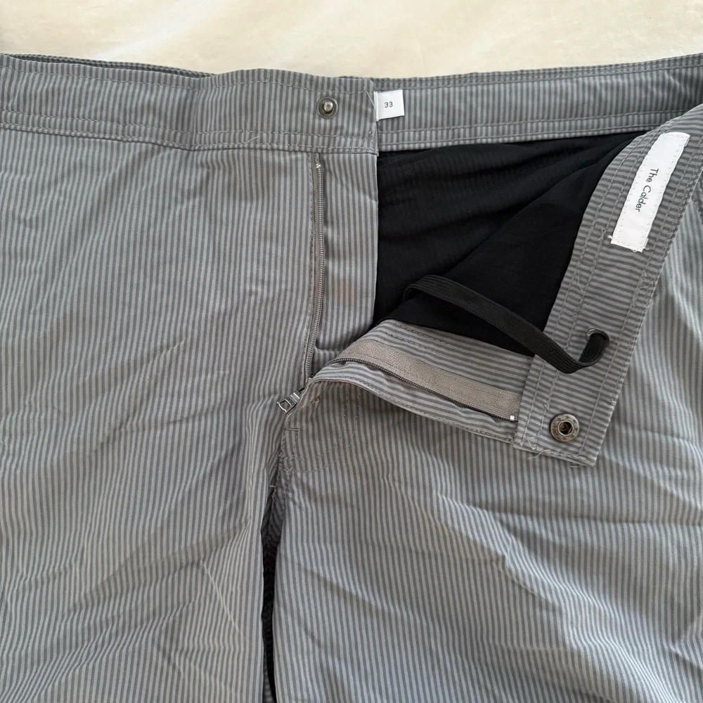 Onia size 33